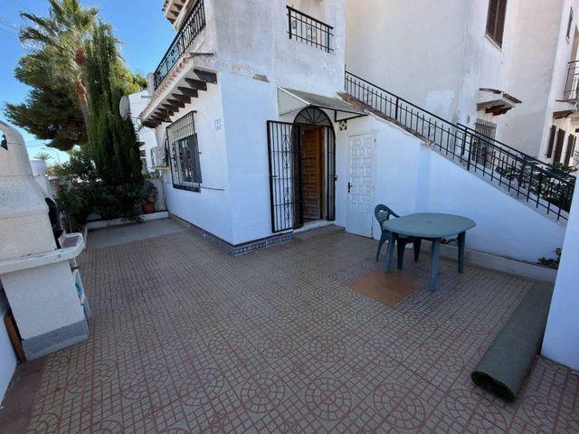 Apartamento en venta en Aguas Nuevas, Alicante Costa Blanca