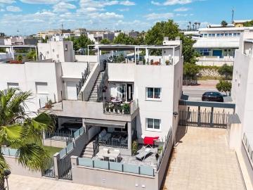 Apartamento en venta en Aguas Nuevas, Alicante Costa Blanca