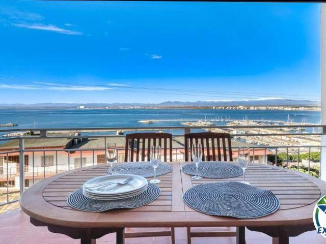 Apartamento en Venta en Almadrava Canyelles Puig Rom