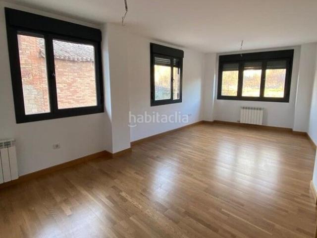 Apartamento en venta en Alberite. Apartamentos.