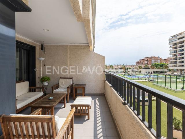 Piso en venta en Alboraya, La Patacona. Bonito apartamento en playa de la Patacona. Pisos.