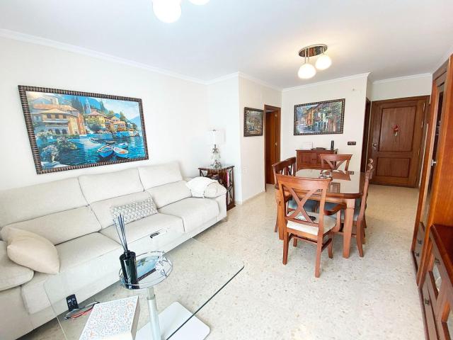 Apartamento en venta en Alcalá de los Gazules. Apartamento con terraza privada y dos habitaciones en Calle Peñas del Corral. Apartamentos Alcalá de los.