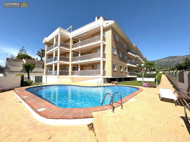 Apartamento en venta en Alcanar Costa Dorada. Espectacular Apartamento de 2 Dormitorios Dobles, 2 Baños, Terraza de 18 m2, Parking y Piscina. Apartamentos.