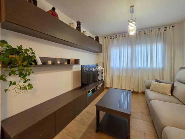 Apartamento en venta en Alcarràs. ACOGEDORA PLANTA BAJA EN ALCARRÀS!. Apartamentos.