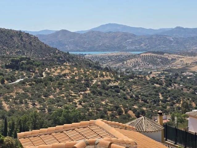 Apartamento en venta en Alcaucín, Málaga