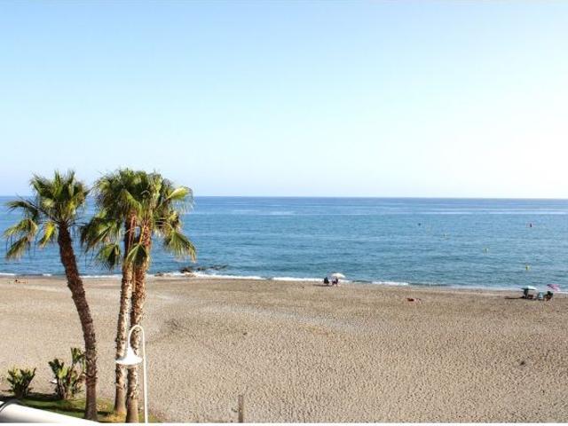 Apartamento en Venta en Algarrobo, Málaga