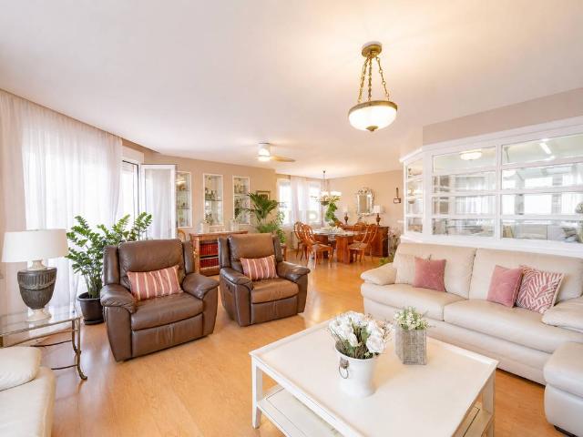 Apartamento en Venta en Alquenència Venècia
