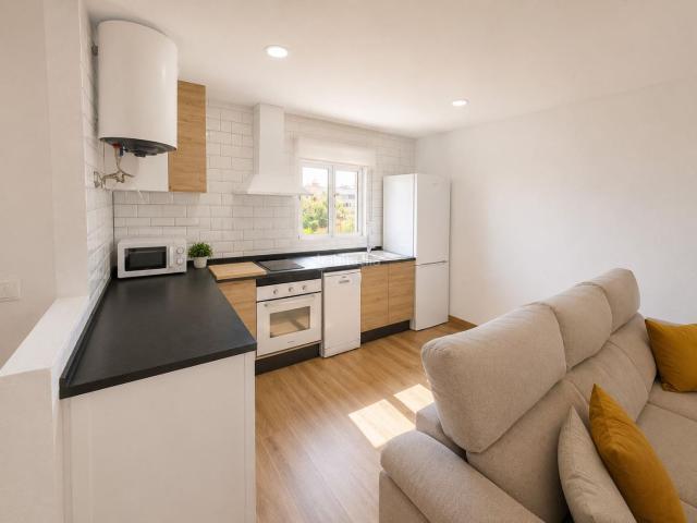 Apartamento en venta en Arcos de la Frontera. INVERSIÓN ÚNICA EN ARCOS DE LA FRONTERA!. Apartamentos Arcos de la.