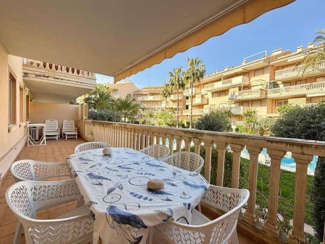 Apartamento en venta en Arenal, Alicante Costa Blanca