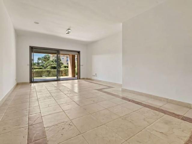 Apartamento en venta en Atalaya Isdabe, Málaga Costa del Sol