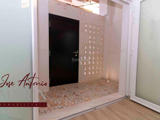 Apartamento en venta en Badajoz, Pardaleras. Local en proceso de cambio de uso. Apartamentos.