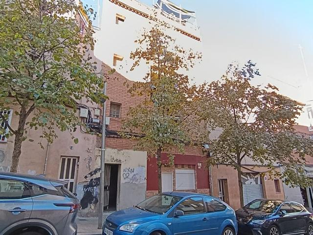 Apartamento en venta en Badalona, La Salut. Apartamentos.