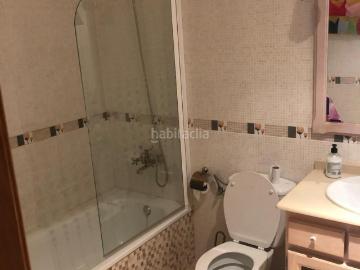 Apartamento en venta en Baeza. Piso cerca del centro y de la Academia de la G.C. Apartamentos.