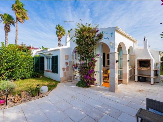 Apartamento en venta en Baleares Ciutadella de Menorca, Cala d´En Bosch Serpentona. Acogedor bungalow situado en un exclusivo complejo residencial privado, Cap dartrutx, Ciutadella. Apartamentos.