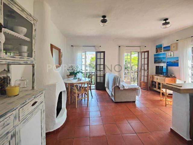 Apartamento en venta en Baleares Es Mercadal, Playas de Fornells. Encantador apartamento con vistas al mar en Playas de Fornells. Apartamentos Es.