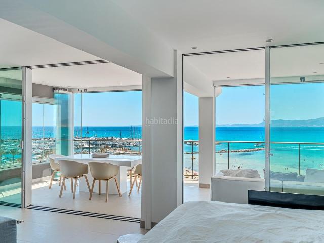 Apartamento en venta en Baleares Llucmajor, S´Arenal. Exclusivo apartamento de lujo en primera línea de mar con espectaculares vistas panorámicas a la Playa de Palma. Apartamentos.