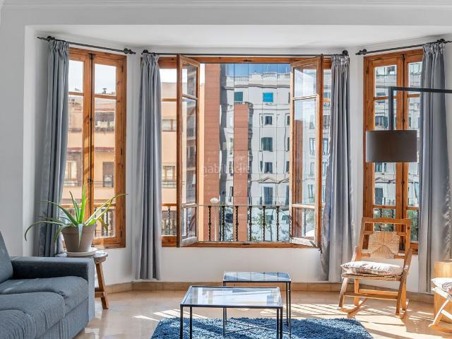Apartamento en venta en Baleares Palma de Mallorca, Bons Aires. Piso de 5 dormitorios totalmente amueblado en el centro de Palma. Apartamentos Palma de.