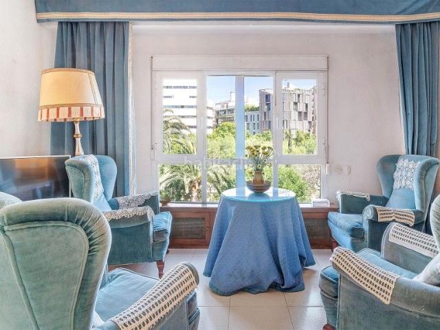 Apartamento en venta en Baleares Palma de Mallorca, Jaume III. Amplio apartamento con terraza en venta en Paseo Mallorca, Palma. Apartamentos Palma de.