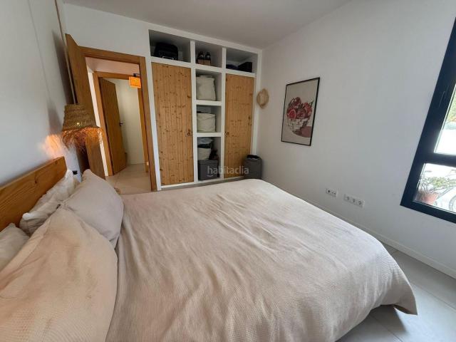 Apartamento en venta en Baleares Sant Josep de sa Talaia, Cala Vedella Cala Tarida. Apartamento de dos dormitorios en zona tranquila. Apartamentos Sant Josep de sa.