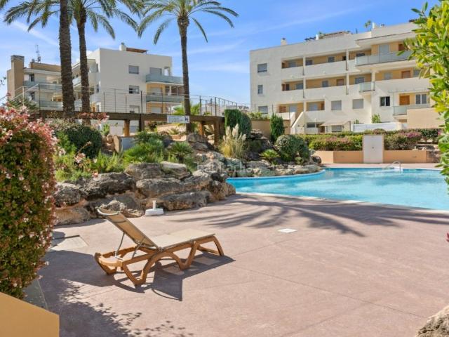 Apartamento en venta en Baleares Sant Josep de sa Talaia, Sant Agustí Cala de Bou. Apartamento en planta baja con jardín privado, terraza y parking en Cala de Bou Residencial Sa Calma. Apartamentos.