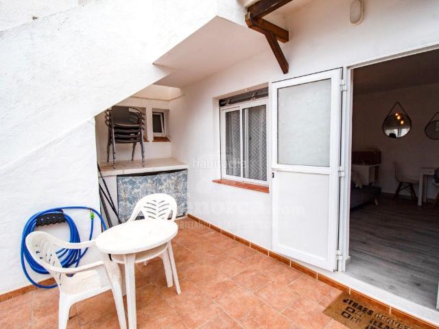 Apartamento en venta en Baleares Sant Lluís, Biniancolla Punta Prima. Apartamento con jardín privado y parking en Punta Prima. Apartamentos Sant.