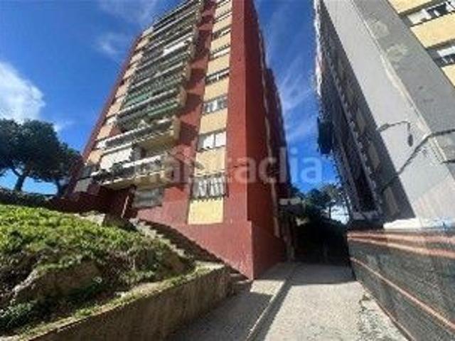 Apartamento en venta en Barcelona, Ciutat Meridiana. Se vende piso en Calle Agudes 5 de Barcelona, Barcelona. Apartamentos.