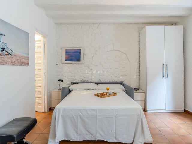 Apartamento en venta en Barcelona, Barceloneta. Venta de 2 Apartamentos Independientes en la Barceloneta. Apartamentos.