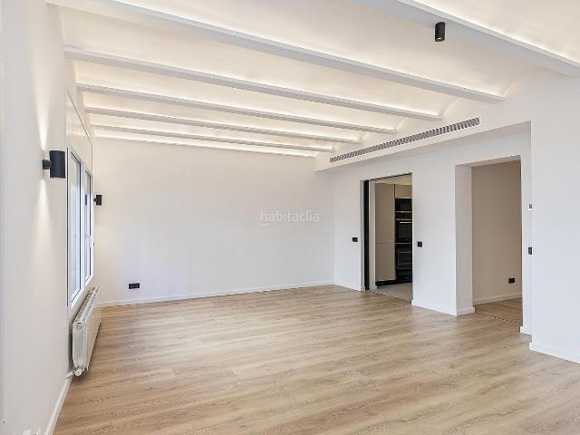 Apartamento en venta en Barcelona, Barri de les Corts. Apartamentos.