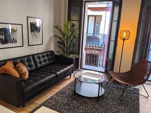 Apartamento en venta en Barcelona, Gòtic. Apartamentos.