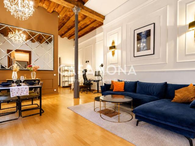Apartamento en venta en Barcelona, Gòtic. Apartamentos.