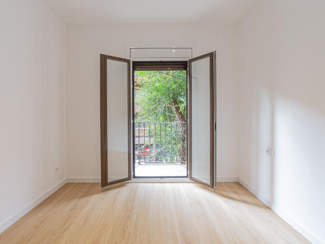 Apartamento en venta en Barcelona, Guinardó. Metro Camp de lArpa. Apartamentos.