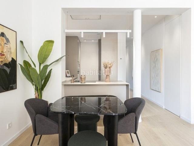 Apartamento en venta en Barcelona, Dreta de l´Eixample. EXCELENTE PISO REFORMADO EN FINCA REHABILITADA. Apartamentos.