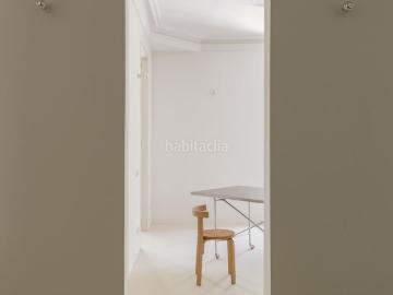 Apartamento en venta en Barcelona, Sant Antoni. EXCLUSIVO PISO DE DISEÑO A ESTRENAR EN EL CORAZÓN DE SANT ANTONI. Apartamentos.