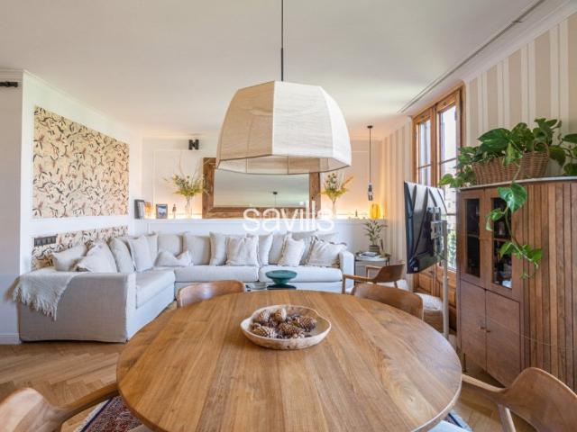 Apartamento en venta en Barcelona, Sant Antoni. Piso en venta en lAntiga lEsquerra de lEixample. Apartamentos.