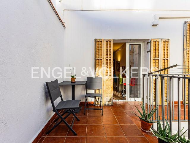 Piso en venta en Barcelona, St. Pere Sta. Caterina El Born. Espacioso apartamento en Santa Caterina junto a Eixample Dreta. Pisos.