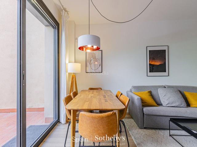 Apartamento en venta en Barcelona, Raval. Bajo con jardín junto a Sant Antoni, Barcelona. Apartamentos.