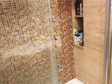 Apartamento en venta en Barcelona, Vall d´Hebron. Piso reformado en la Exclusiva Vall dHebron. Apartamentos.