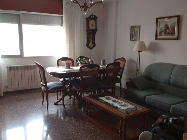 Apartamento en Venta en Barrio Torrero