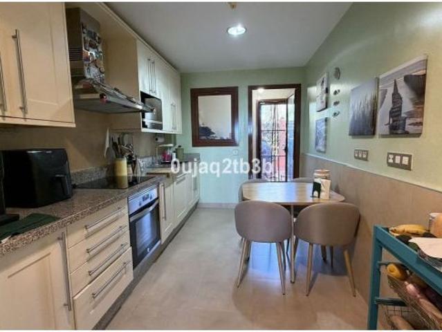 Apartamento en Venta en Benahavís, Málaga