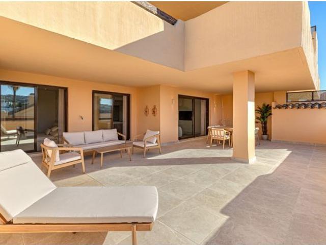 Apartamento en Venta en Benahavís, Málaga