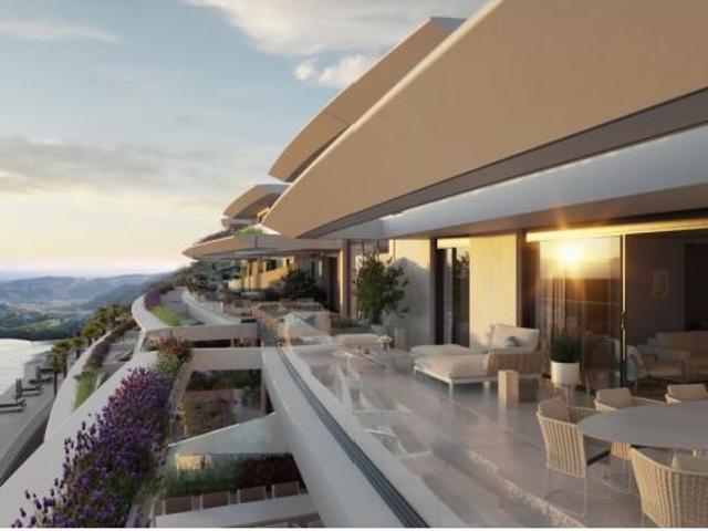Apartamento en Venta en Benahavís, Málaga