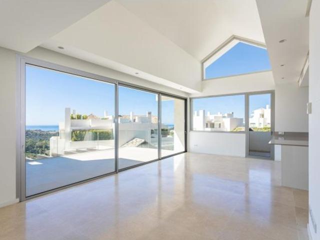 Apartamento en Venta en Benahavís, Málaga