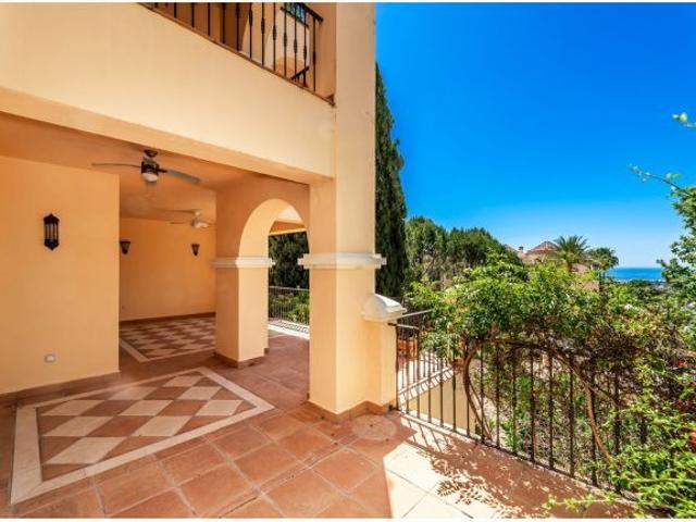 Apartamento en Venta en Benahavís, Málaga
