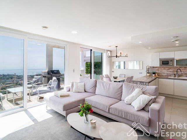 Apartamento en venta en Benalmádena, Málaga Costa del Sol