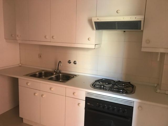 Apartamento en venta en Benavente. Apartamento muy amplio y luminoso. Apartamentos.