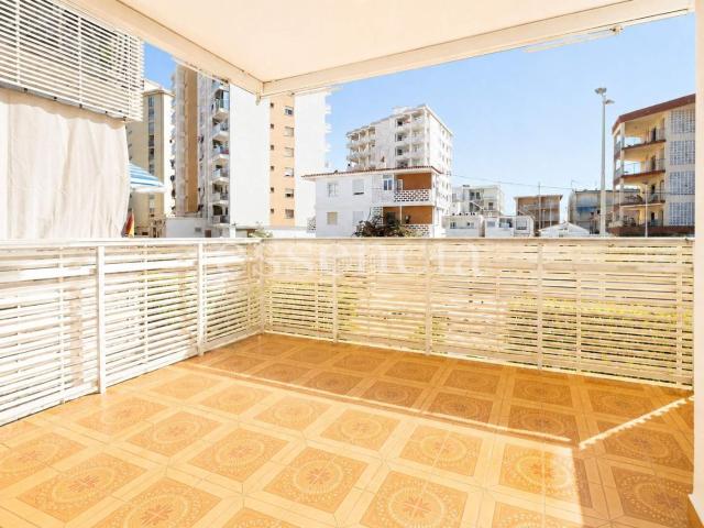 Apartamento en venta en Bellreguard. APARTAMENTO EN BELLREGUARD GRAN TERRAZA, 3 HABITACIONES Y TOTALMENTE REFORMADO. Apartamentos.