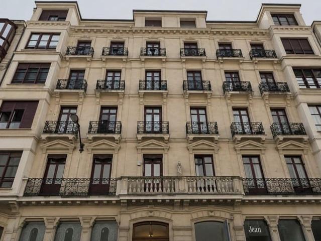 Apartamento en venta en Bilbao, Vizcaya