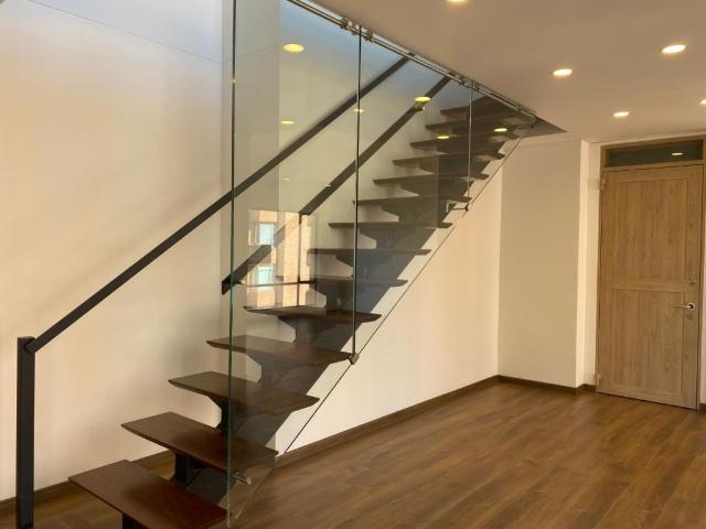 Apartamento En Venta En Bogota En Los Rosales V267015