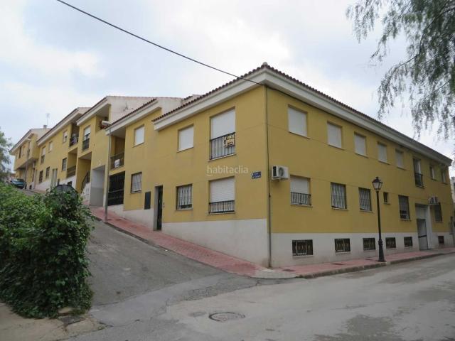 Apartamento en venta en Blanca. Venta de Piso en Avenida Estacion Fc Nº 29 Blanca Murcia. Apartamentos.