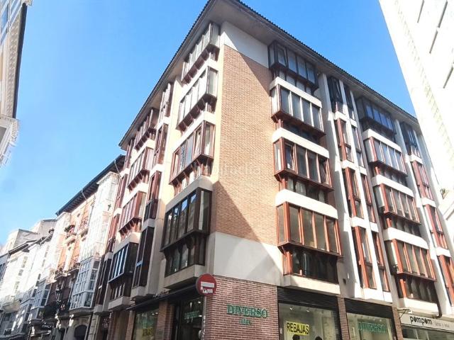 Apartamento en venta en Burgos, Casco Antiguo. CENTRICO, CON TRASTERO, ESTRUCTURA DE HORMIGON. Apartamentos.